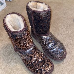 Silver and leopard print sequins uggs